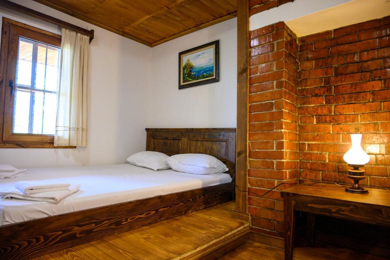 ז'רבנה Guest Houses "Zlatna Oresha - Complex" מראה חיצוני תמונה