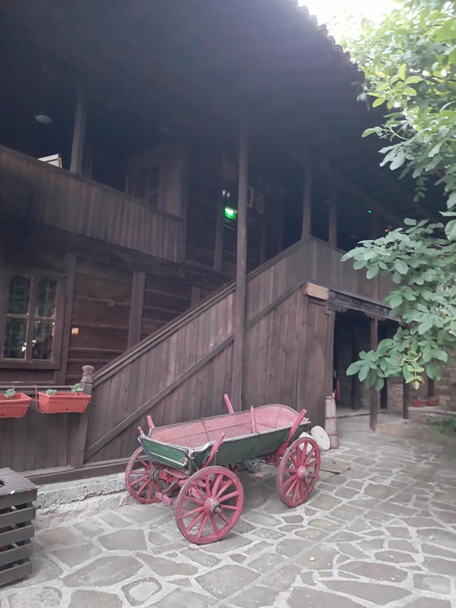 ז'רבנה Guest Houses "Zlatna Oresha - Complex" מראה חיצוני תמונה