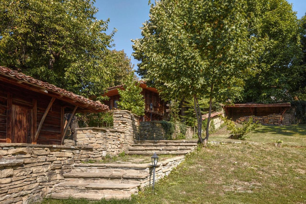 ז'רבנה Guest Houses "Zlatna Oresha - Complex" מראה חיצוני תמונה